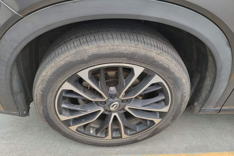 Used GAC Trumpchi GS4 PLUS 2021 270T Automatic Starry Edition Left Front Wheel Hub