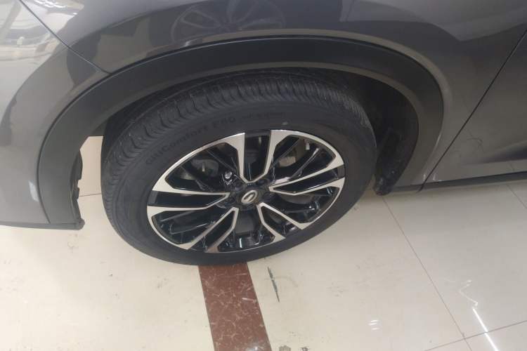 Used GAC Trumpchi GS4 PLUS 2021 390T Automatic Nebula Edition Left Front Wheel Hub