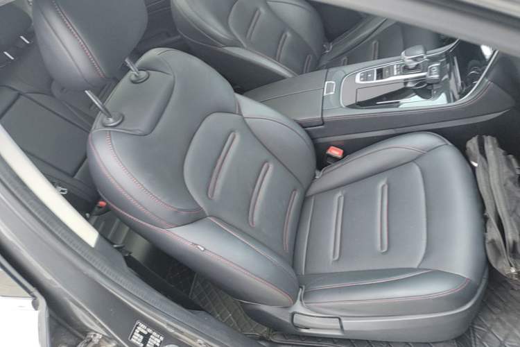 Used GAC Trumpchi GS4 PLUS 2021 270T Automatic Starry Edition Right Front Seat