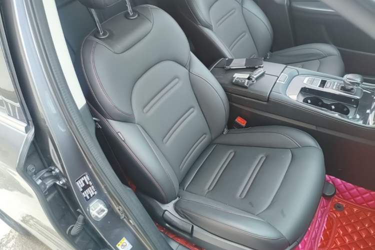 Used GAC Trumpchi GS4 PLUS 2021 270T Automatic Star Edition Right Front Seat