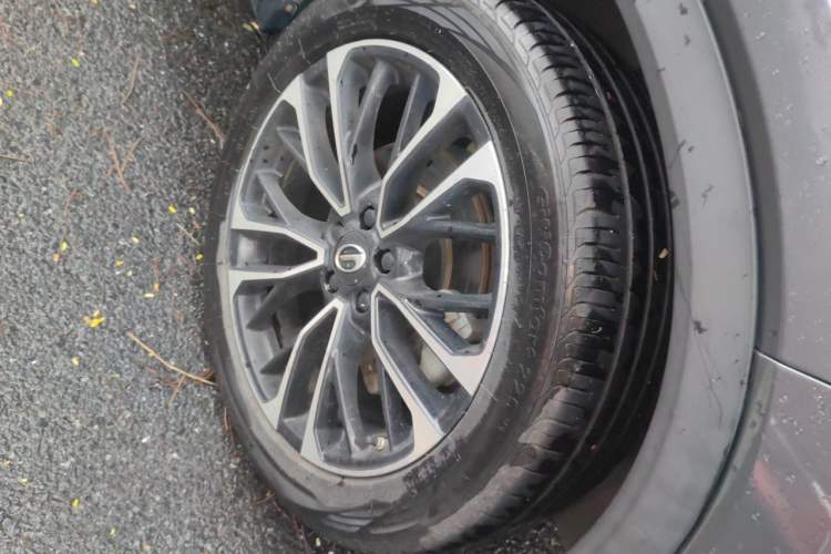Used GAC Trumpchi GS4 PLUS 2021 270T Automatic Star Edition Right Front Wheel Hub