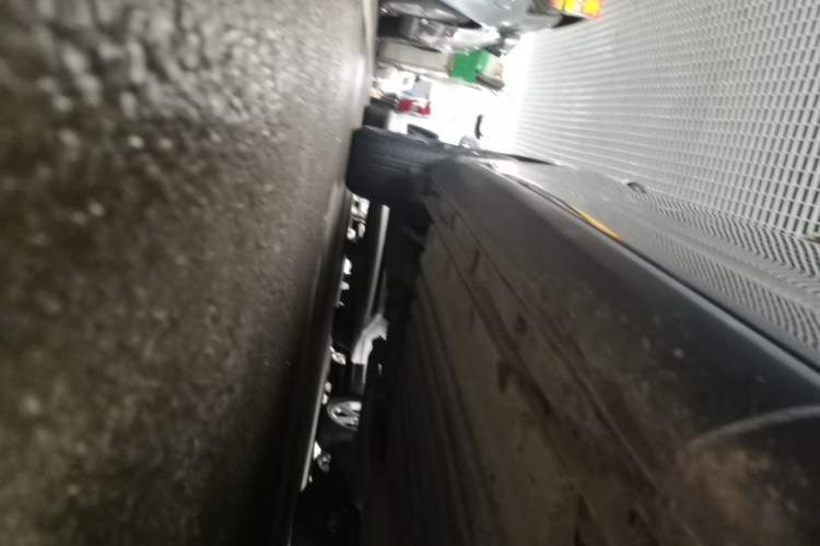 Used GAC Trumpchi GS4 PLUS 2021 390T Automatic Starry Edition Right Side Sill