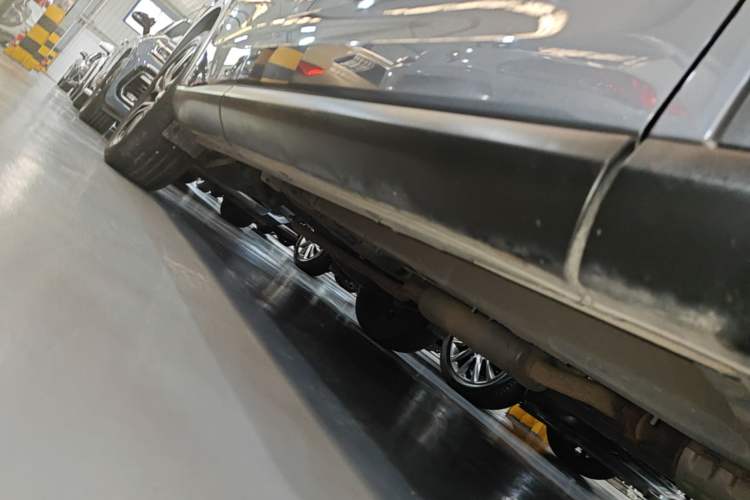 Used GAC Trumpchi GS4 PLUS 2021 270T Automatic Star Edition Right Side Sill