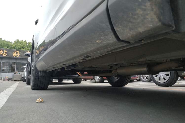 Used GAC Trumpchi GS4 PLUS 2021 270T Automatic Starry Edition Right Side Sill