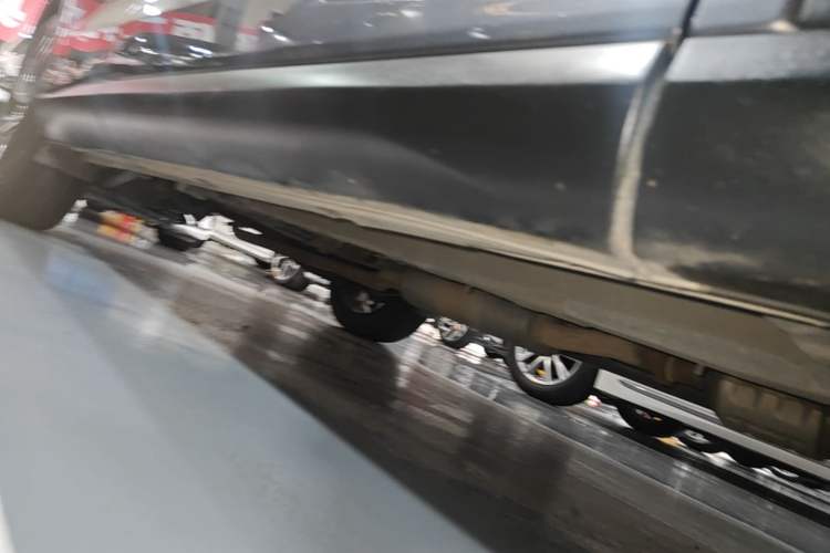 Used GAC Trumpchi GS4 PLUS 2021 270T Automatic Star Edition Right Side Sill