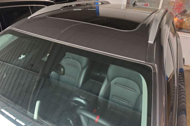 Used GAC Trumpchi GS4 PLUS 2021 390T Automatic Nebula Edition Roof