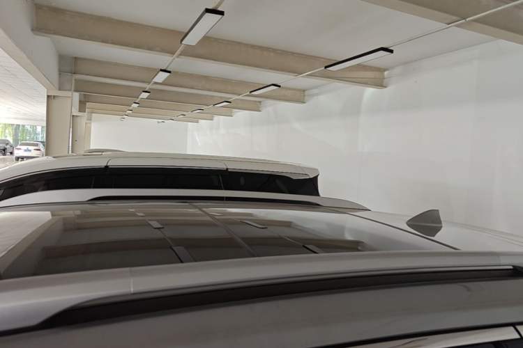 Used GAC Trumpchi GS4 PLUS 2021 270T Automatic Galaxy Edition Roof