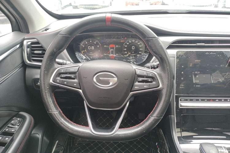 Used GAC Trumpchi GS4 PLUS 2021 270T Automatic Starry Edition Steering Wheel
