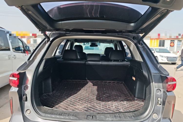 Used GAC Trumpchi GS4 PLUS 2021 270T Automatic Galaxy Edition Trunk