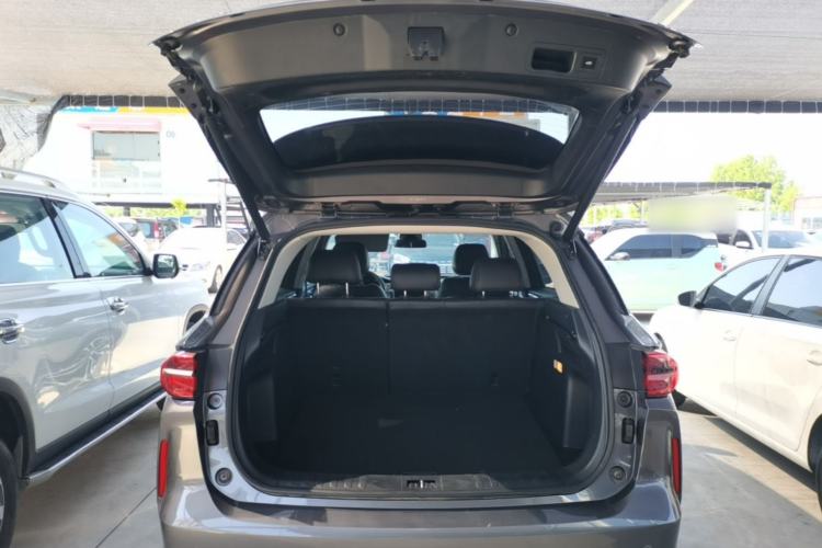 Used GAC Trumpchi GS4 PLUS 2021 270T Automatic Galaxy Edition Trunk