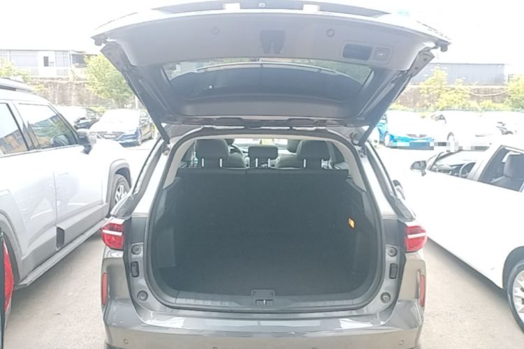 Used GAC Trumpchi GS4 PLUS 2021 270T Automatic Star Edition Trunk