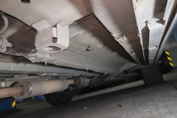 Used GAC Trumpchi GS4 PLUS 2021 270T Automatic Galaxy Edition Chassis Front Left