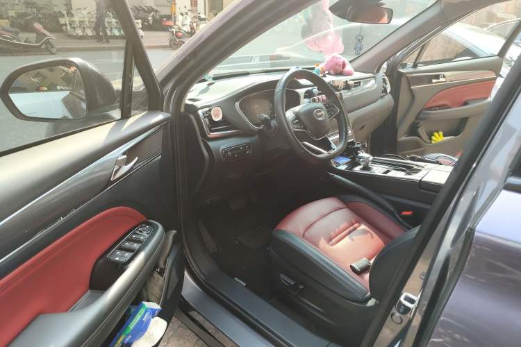 Used GAC Trumpchi GS4 PLUS 2021 270T Automatic Star Edition Interior 3