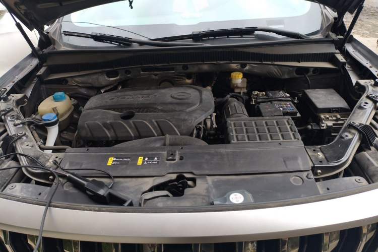 Used GAC Trumpchi GS4 PLUS 2021 270T Automatic Galaxy Edition Engine Bay