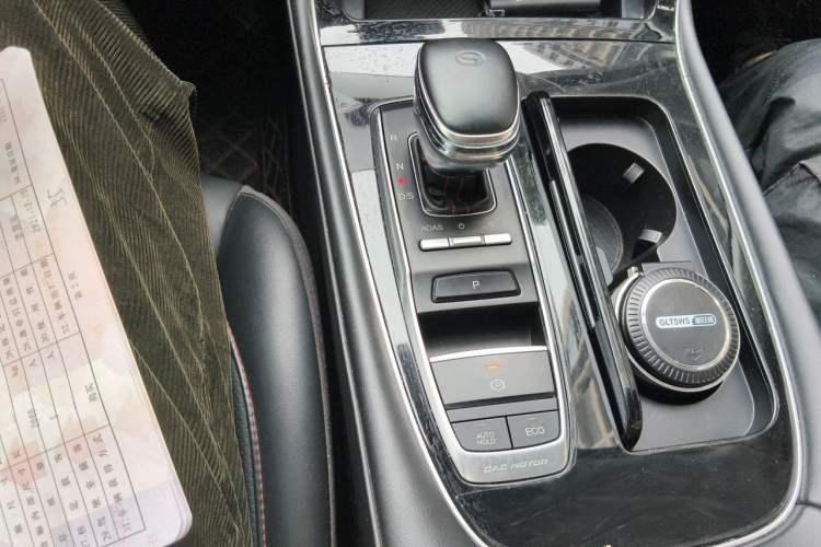 Used GAC Trumpchi GS4 PLUS 2021 270T Automatic Galaxy Edition Gear Lever