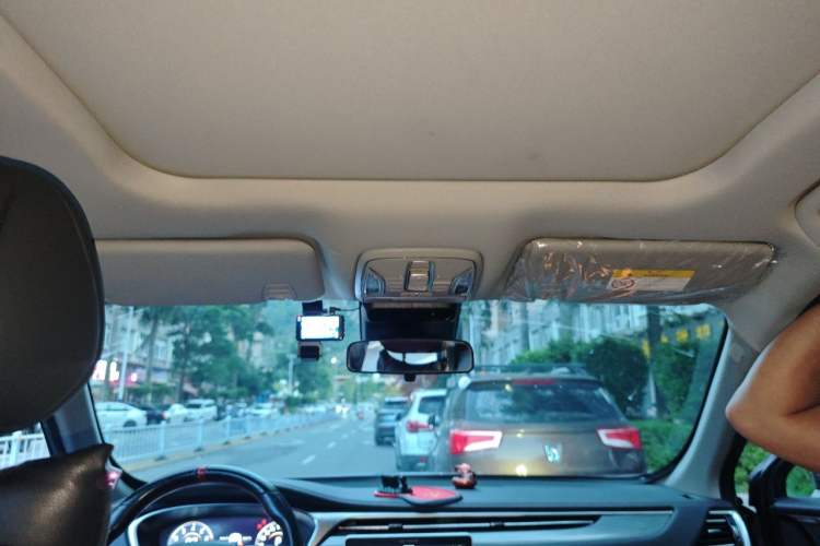 Used GAC Trumpchi GS4 PLUS 2021 390T Automatic Nebula Edition Headliner