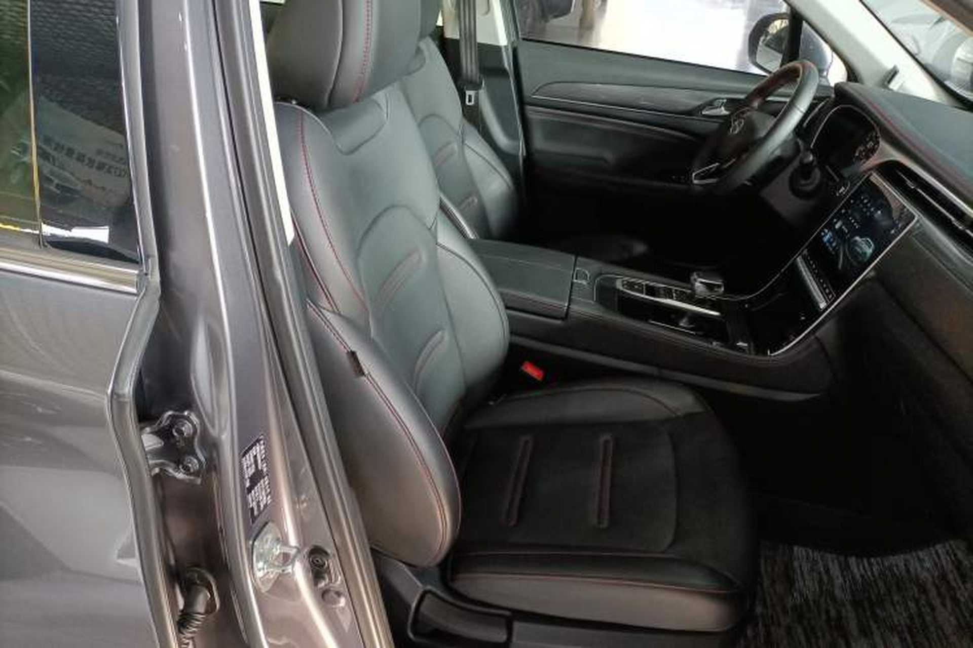 Used GAC Trumpchi GS4 PLUS 2021 390T Automatic Nebula Edition Right Front Seat