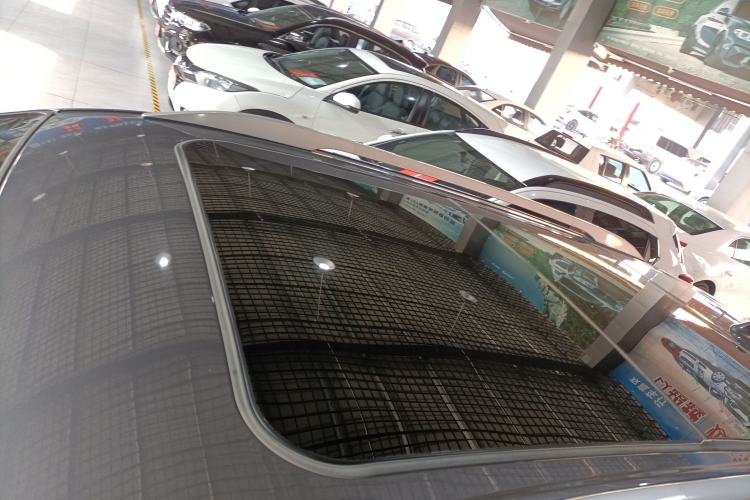 Used GAC Trumpchi GS4 PLUS 2021 390T Automatic Nebula Edition Roof