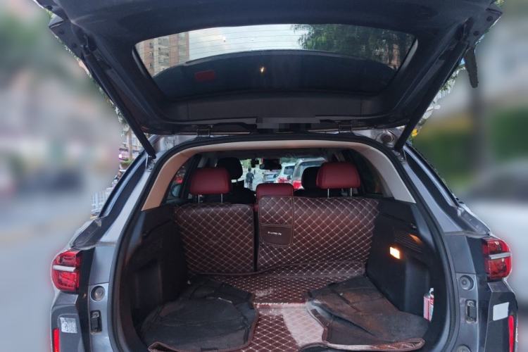 Used GAC Trumpchi GS4 PLUS 2021 390T Automatic Nebula Edition Trunk