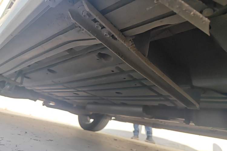 Used GAC Trumpchi GS4 PLUS 2021 390T Automatic Starry Edition Chassis Front Right