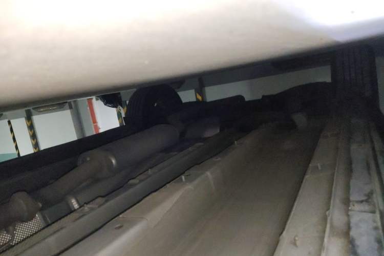 Used GAC Trumpchi GS4 PLUS 2021 270T Automatic Galaxy Edition Chassis Front Right