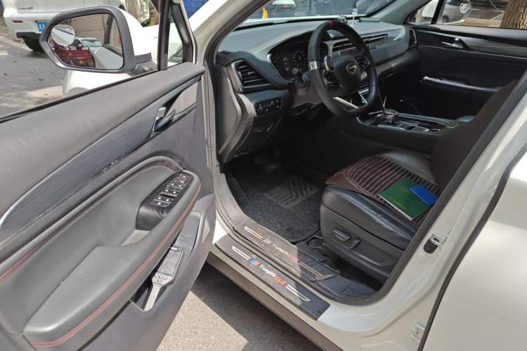 Used GAC Trumpchi GS4 PLUS 2021 390T Automatic Nebula Edition Driver Seat