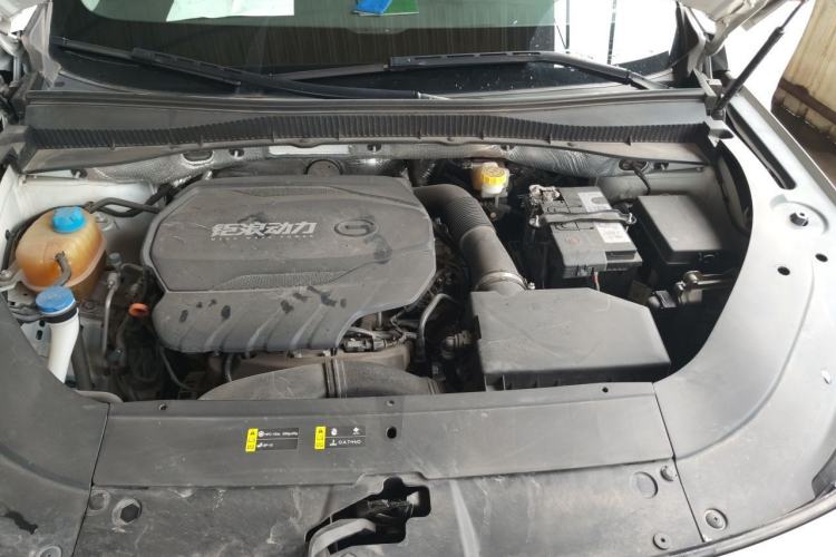 Used GAC Trumpchi GS4 PLUS 2021 390T Automatic Starry Edition Engine Bay