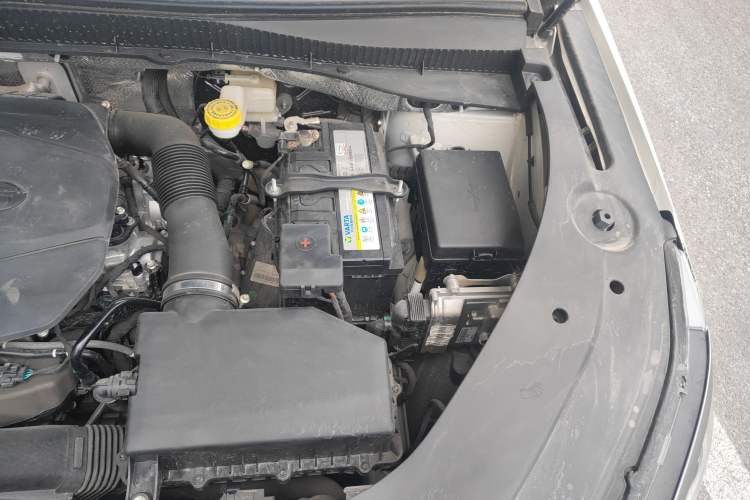 Used GAC Trumpchi GS4 PLUS 2021 390T Automatic Nebula Edition Engine Bay Left