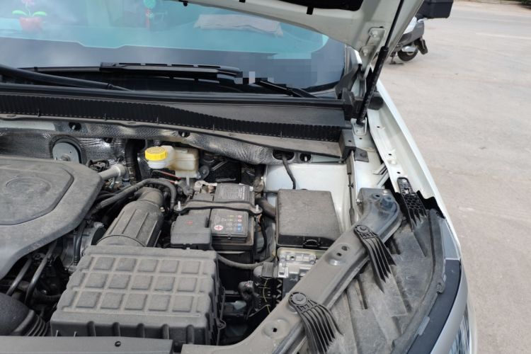 Used GAC Trumpchi GS4 PLUS 2021 270T Automatic Star Edition Engine Bay Left