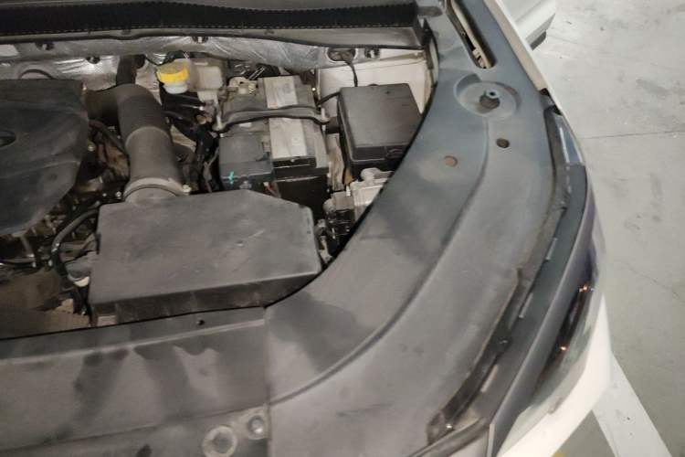 Used GAC Trumpchi GS4 PLUS 2021 390T Automatic Nebula Edition Engine Bay Left