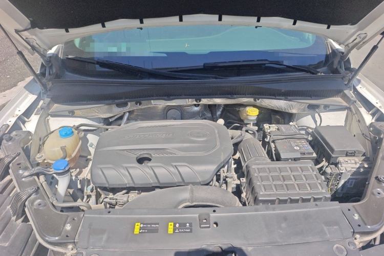 Used GAC Trumpchi GS4 PLUS 2021 270T Automatic Galaxy Edition Engine Bay