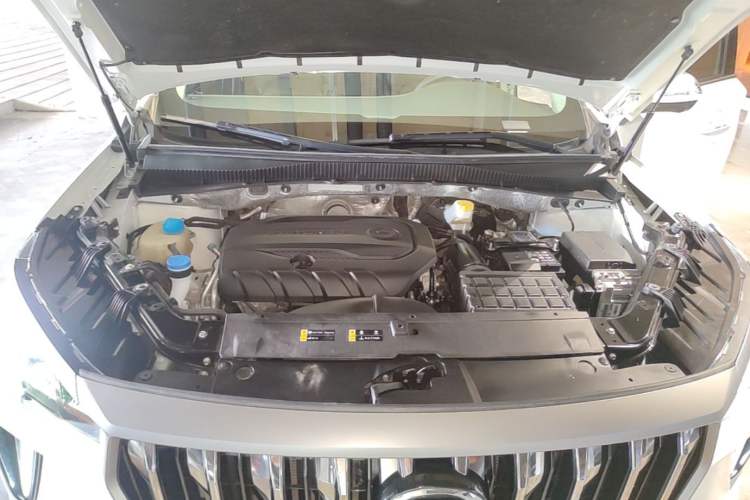Used GAC Trumpchi GS4 PLUS 2021 270T Automatic Star Edition Engine Bay