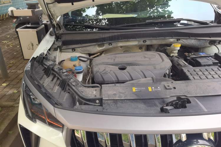 Used GAC Trumpchi GS4 PLUS 2021 270T Automatic Galaxy Edition Engine Bay Right