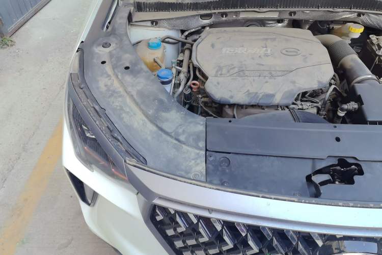 Used GAC Trumpchi GS4 PLUS 2021 390T Automatic Nebula Edition Engine Bay Right