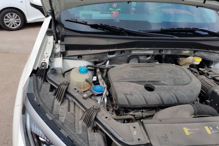 Used GAC Trumpchi GS4 PLUS 2021 270T Automatic Star Edition Engine Bay Right