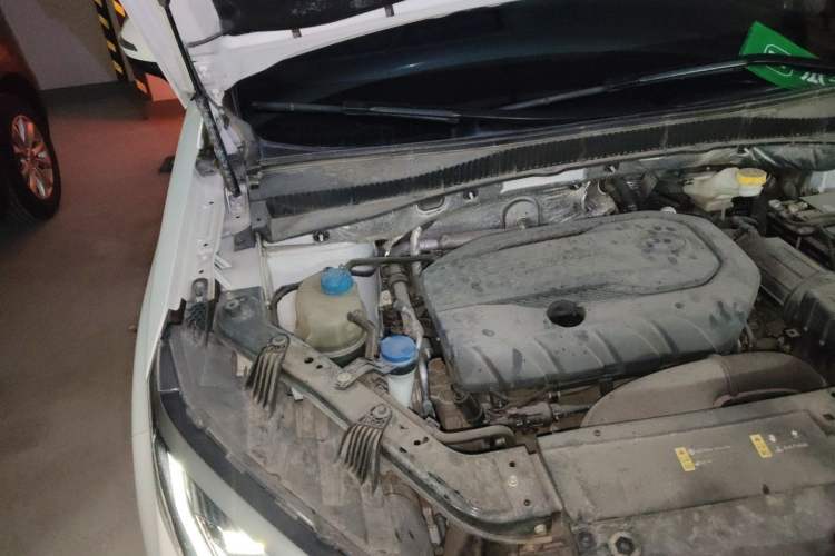 Used GAC Trumpchi GS4 PLUS 2021 270T Automatic Galaxy Edition Engine Bay Right