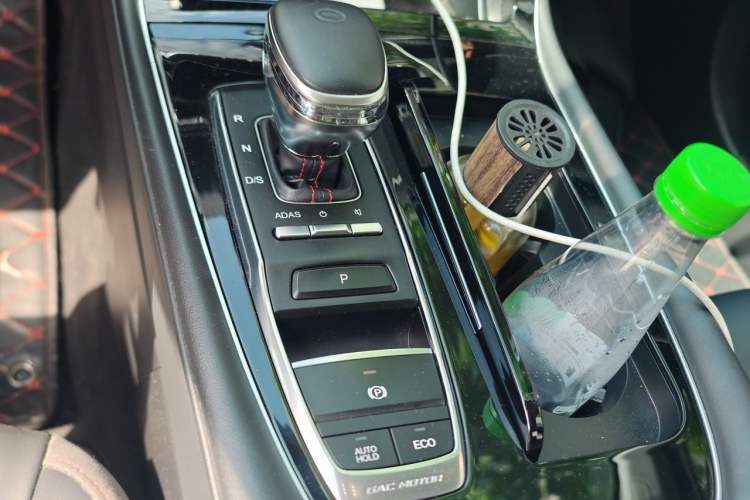 Used GAC Trumpchi GS4 PLUS 2021 270T Automatic Galaxy Edition Gear Lever