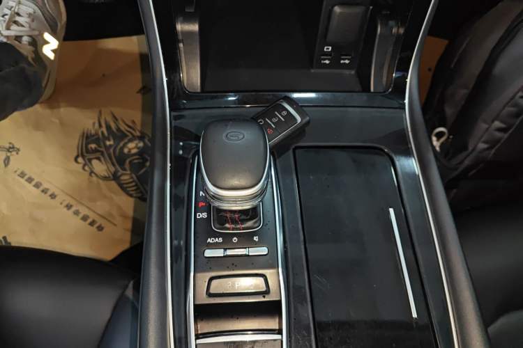 Used GAC Trumpchi GS4 PLUS 2021 270T Automatic Star Edition Gear Lever