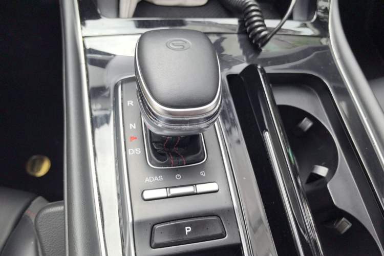 Used GAC Trumpchi GS4 PLUS 2021 270T Automatic Star Edition Gear Lever