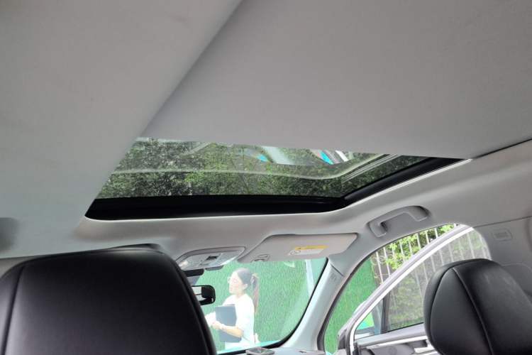 Used GAC Trumpchi GS4 PLUS 2021 270T Automatic Star Edition Headliner