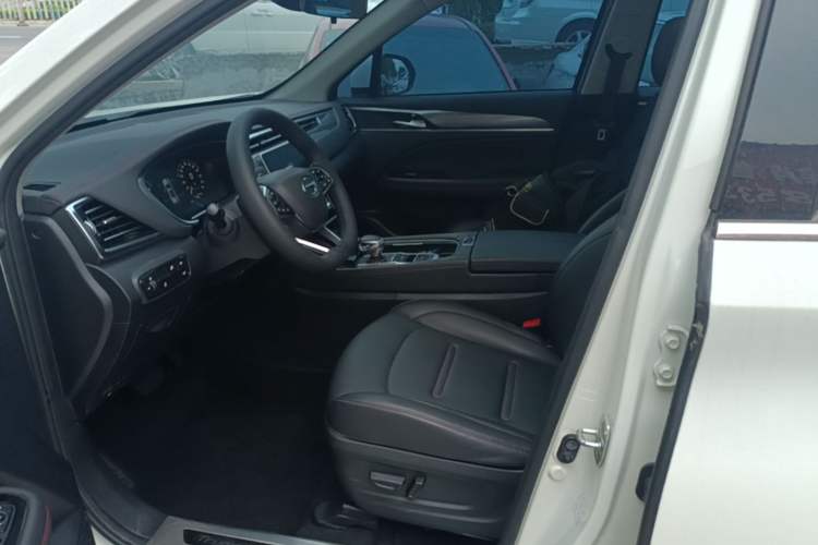 Used GAC Trumpchi GS4 PLUS 2021 270T Automatic Galaxy Edition Left Front Seat