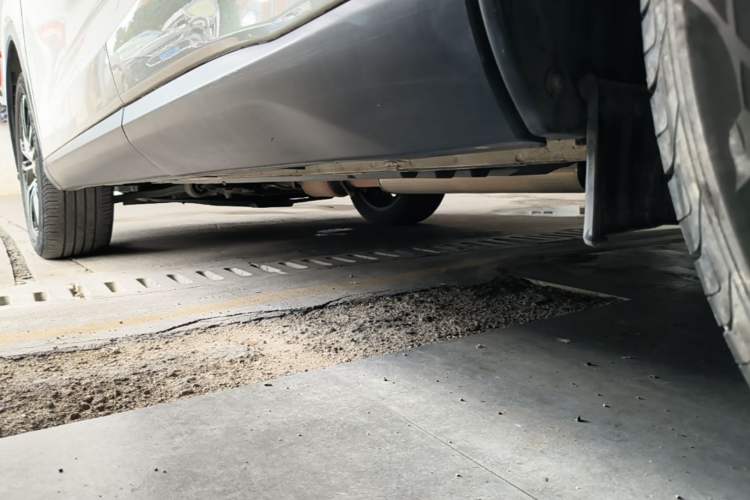 Used GAC Trumpchi GS4 PLUS 2021 390T Automatic Nebula Edition Left Side Sill