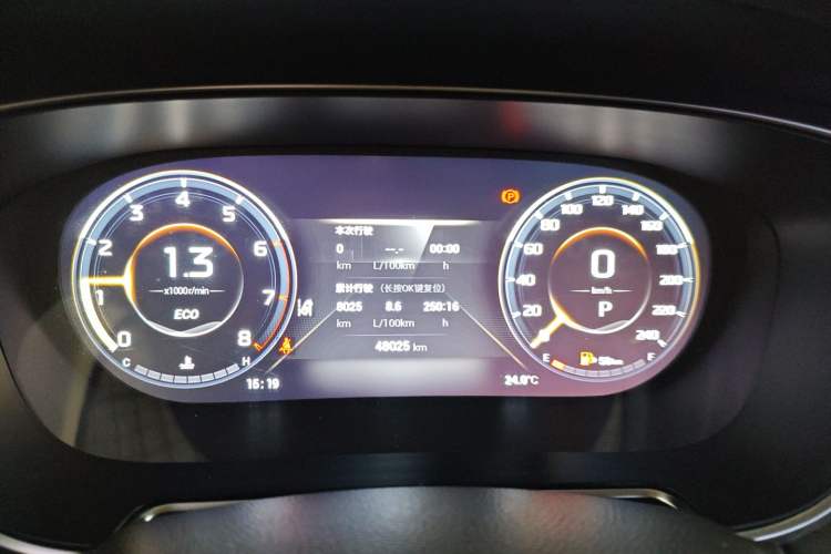 Used GAC Trumpchi GS4 PLUS 2021 270T Automatic Galaxy Edition Odometer Close Up