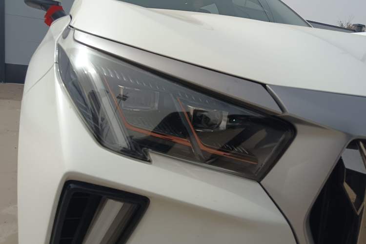Used GAC Trumpchi GS4 PLUS 2021 390T Automatic Nebula Edition Right Front Headlight