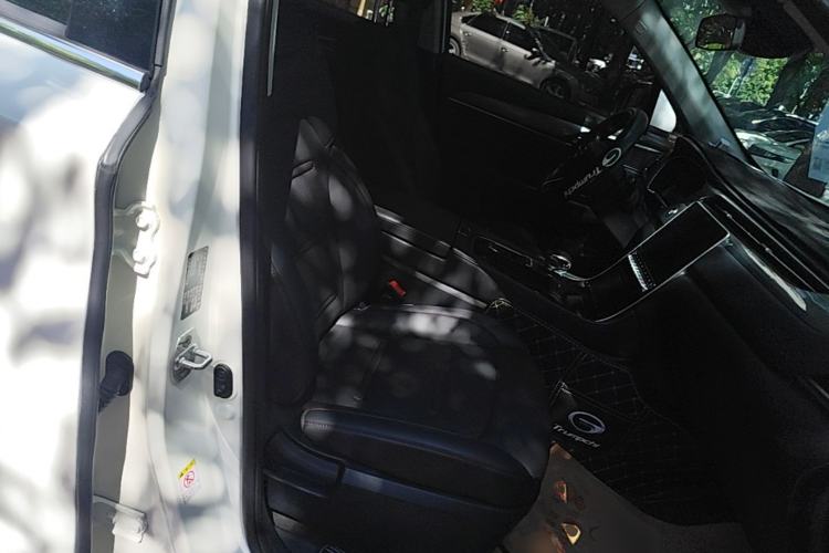 Used GAC Trumpchi GS4 PLUS 2021 270T Automatic Galaxy Edition Right Front Seat