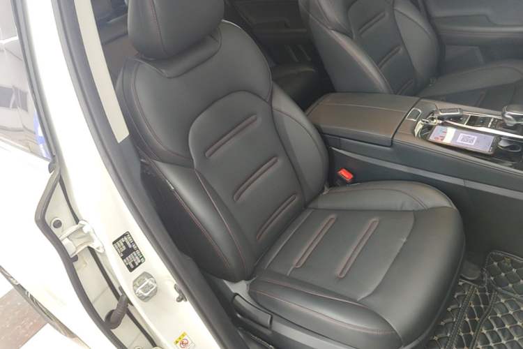 Used GAC Trumpchi GS4 PLUS 2021 270T Automatic Galaxy Edition Right Front Seat