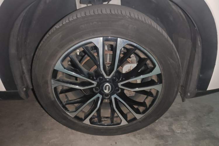 Used GAC Trumpchi GS4 PLUS 2021 270T Automatic Star Edition Right Front Wheel Hub