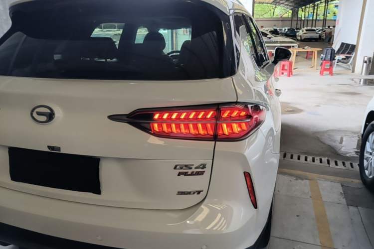Used GAC Trumpchi GS4 PLUS 2021 390T Automatic Nebula Edition Right Rear Taillight