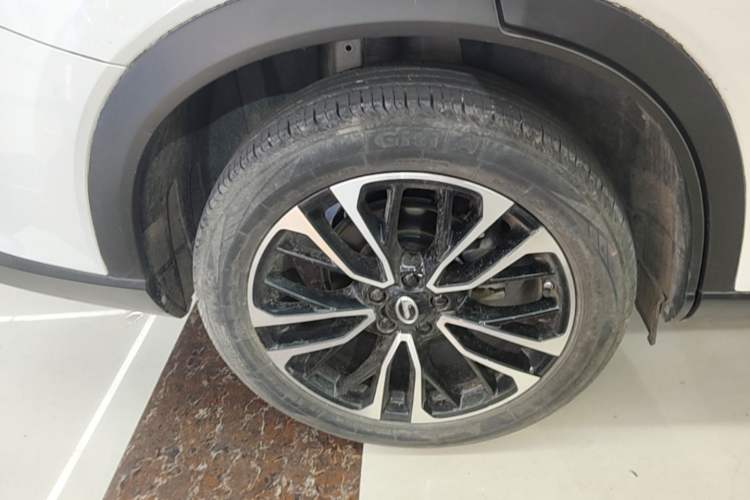 Used GAC Trumpchi GS4 PLUS 2021 270T Automatic Galaxy Edition Right Rear Wheel Hub