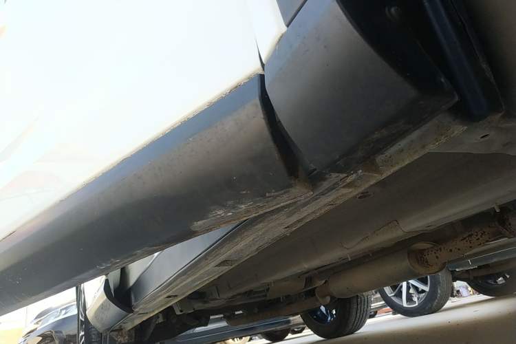 Used GAC Trumpchi GS4 PLUS 2021 270T Automatic Galaxy Edition Right Side Sill